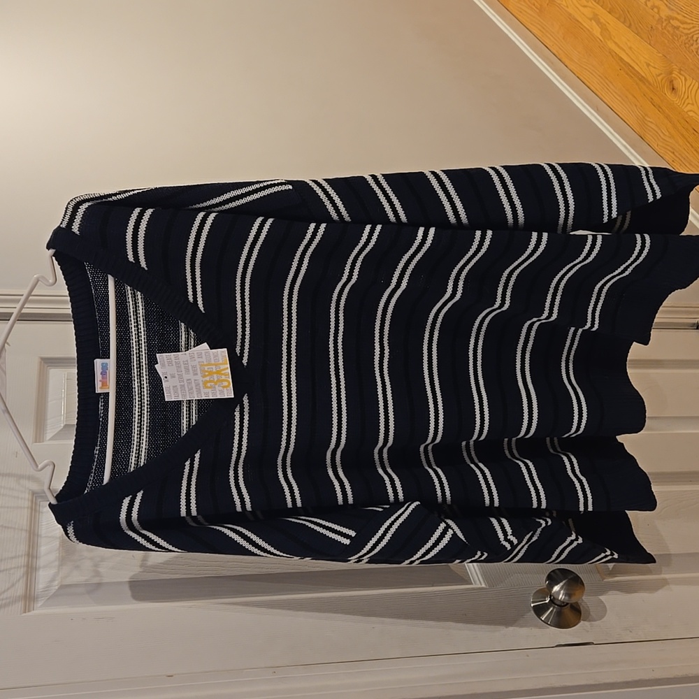LulaRoe NWT - 3x Torrie Sweater